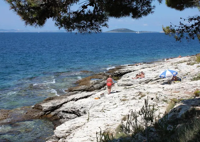 Apartman By The Sea - 22397 *