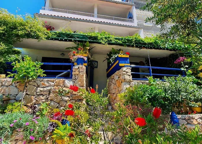 By The Sea - 22397 Apartman *